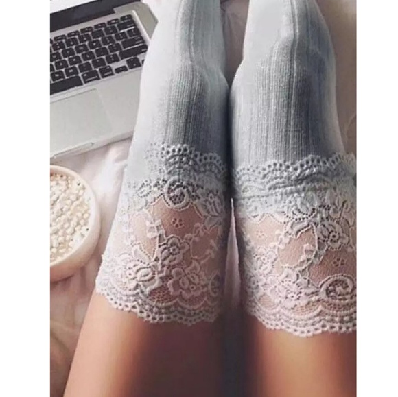 bluewinkz Pants - Gray Cable Knit Over Knee Stockings